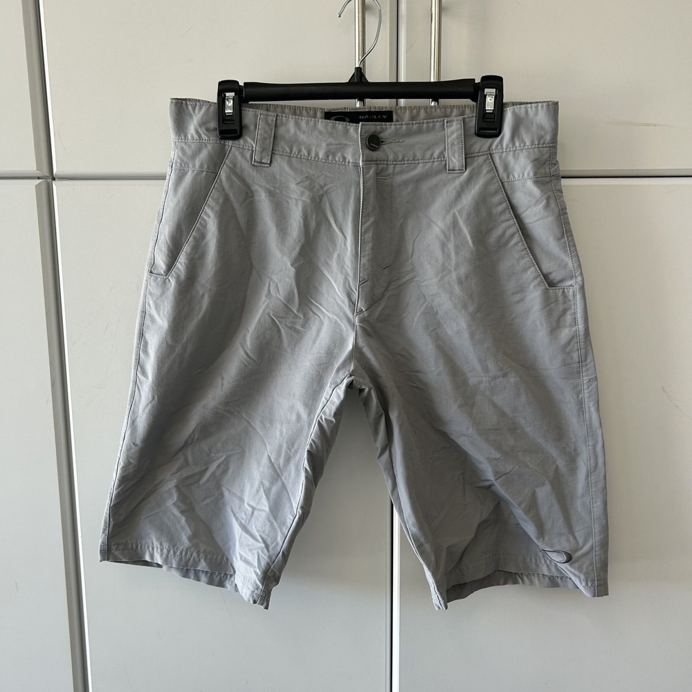 Oakley Mens Gray Flat Front Casual Golf Shorts Size 32W